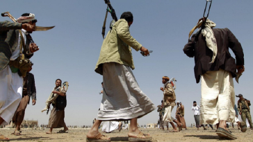 Paisprezece soldaţi au fost ucişi într-un atac al grupării houthi în Yemen