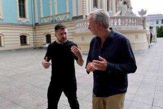 Zelenski sugerează că i-a demis pe Fedorov şi Sîrski pentru că ajunsese să facă pe mediatorul între cei doi: „Războiul nu se reduce la un singur om. Nu am timp de discuţii”