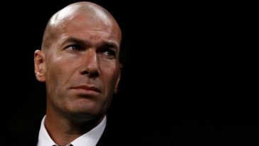 Le Figaro: Zinédine Zidane va fi prezentat marţi în funcţia de selecţioner al Franţei