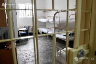 Covasna: Bărbat arestat preventiv într-un dosar de cămătărie și fals în declarații