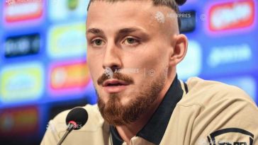 Fotbal: Radu Drăgușin (Fiorentina), integralist în meciul amical cu Real Madrid (2-2)