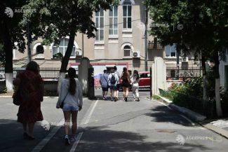 Peste 33.000 de candidați – înscriși pentru a doua sesiune a examenului de Bacalaureat din acest an