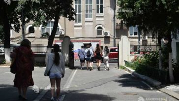 Peste 33.000 de candidați – înscriși pentru a doua sesiune a examenului de Bacalaureat din acest an