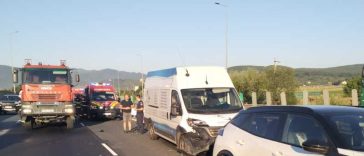 Sibiu: Accident în lanț pe A1, în localitatea Cristian; circulația dinspre Șebeș este îngreunată