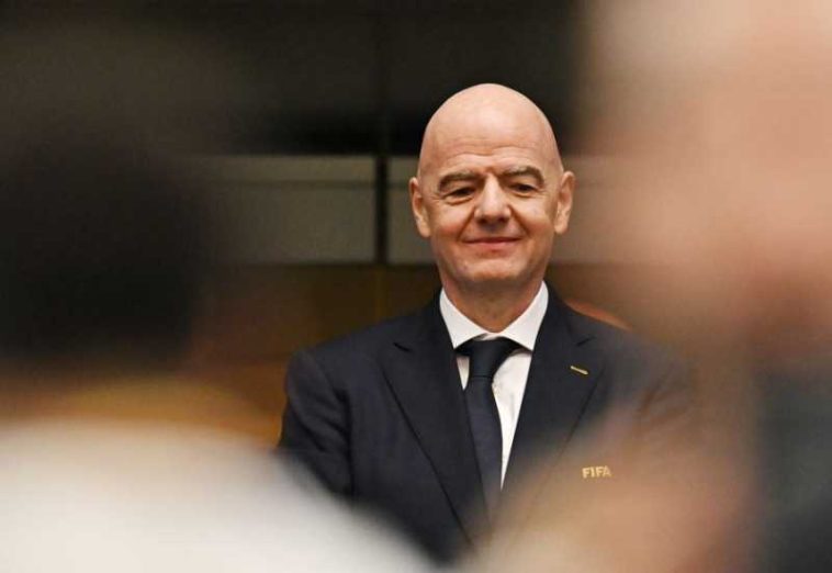 Fotbal: Federația engleză (FA) își retrage sprijinul pentru Infantino în cursa pentru președinția FIFA