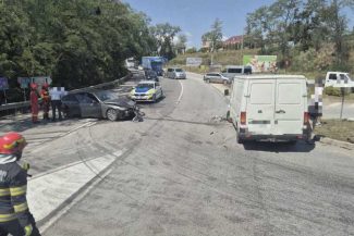 Bistrița-Năsăud: Patru persoane rănite într-un accident produs la intersecția E58 cu DN 17D