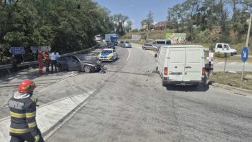 Bistrița-Năsăud: Patru persoane rănite într-un accident produs la intersecția E58 cu DN 17D