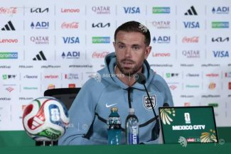 Fotbal: Mijlocașul Jordan Henderson a semnat cu Chelsea Londra