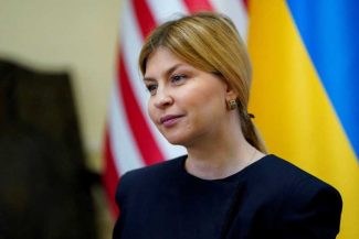 Zelenski o revocă pe ambasadoarea Ucrainei în SUA
