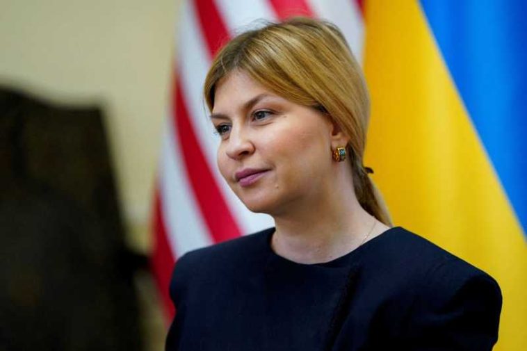 Zelenski o revocă pe ambasadoarea Ucrainei în SUA