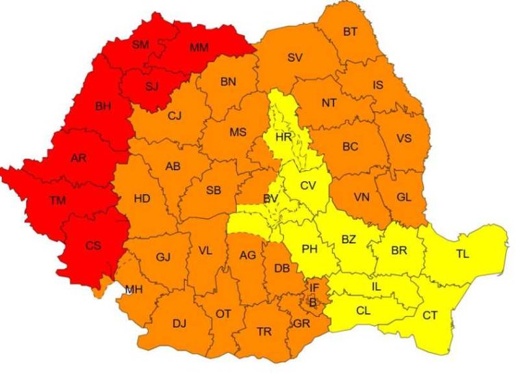 Alerte Cod roșu de caniculă extremă în șapte județe din Maramureș, Banat și Crișana, până joi dimineața