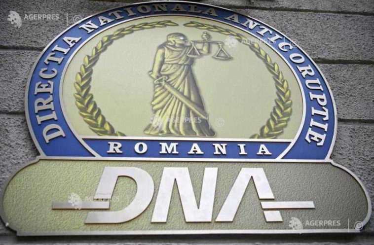 DNA: Primarul comunei Zănești din județul Neamț – trimis în judecată pentru luare de mită