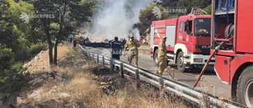 Grecia: Pompierii sunt în continuare mobilizați împotriva incendiilor de la nord-vest de Atena