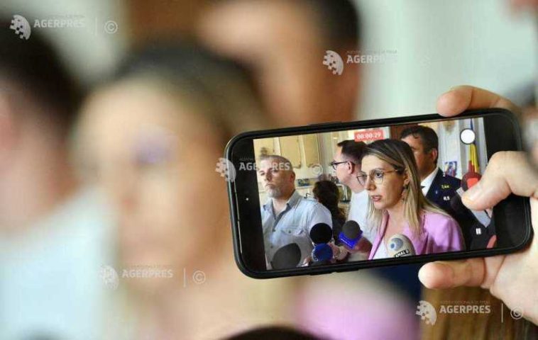 Buzoianu: Au trecut amendamente absolut aberante la Strategia privind biodiversitatea; vom îndrepta la Camera Deputaților
