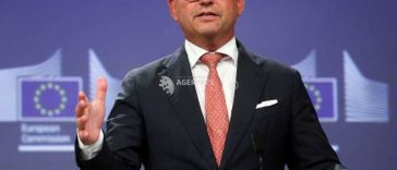 Comisia Europeană:Legalizarea migranților clandestini în Spania nu a fost un semnal bun, dar nu a influențat criza din Ceuta