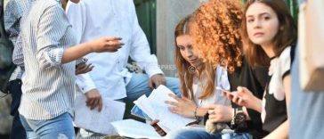 Bacalaureat – sesiunea a II-a/ Miercuri și joi – evaluarea competențelor lingvistice într-o limbă de circulație internațională