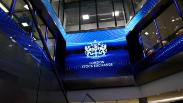 Marea Britanie simplifică reglementările IPO, în încercarea de a spori interesul pentru listările din Londra
