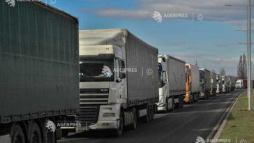 CNAIR: Restricții de circulație pe sectoare de drum din șapte județe pentru autovehiculele de mare tonaj, joi