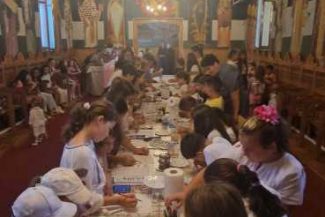 Galați: O zi de vacanță cu jocuri, ateliere și rugăciune în pridvorul bisericii, pentru 100 de copii
