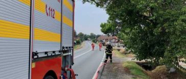 Timiș: Un autocamion încărcat cu 6.000 de litri de hipoclorit s-a răsturnat; populația, evacuată pe o rază de 200 de metri