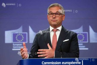 Comisar european: UE trebuie să impună Marocului, inclusiv prin politica de vize, o atitudine cooperantă în chestiunea migrației