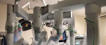 Harghita: La Spitalul Județean de Urgență din Miercurea-Ciuc au fost realizate primele intervenții urologice asistate robotic