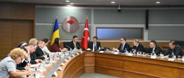 ANSVSA a negociat, la Ankara, un acord pentru facilitarea tranzitului prin Turcia al carcaselor de ovine și bovine