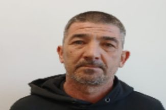 Giurgiu: Bărbat aflat în arest la domiciliu, evadat după ce a intervenit asupra dispozitivului de monitorizare electronică