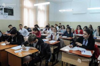 Probele scrise ale examenului de Bacalaureat încep luni