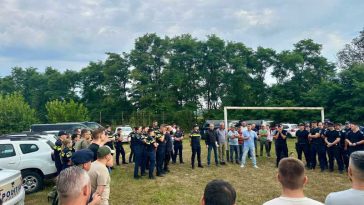 Bacău: Fata de 11 ani din Parava, căutată cu elicopter, drone și câini de urmă, a fost găsită în siguranță