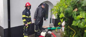 Maramureș: Intervenții ale pompierilor în orașul Borșa, în urma unei furtuni puternice