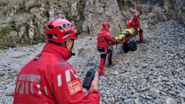 Salvamont România: 25 de persoane – salvate în ultimele 24 de ore; șase au necesitat transportul la spital