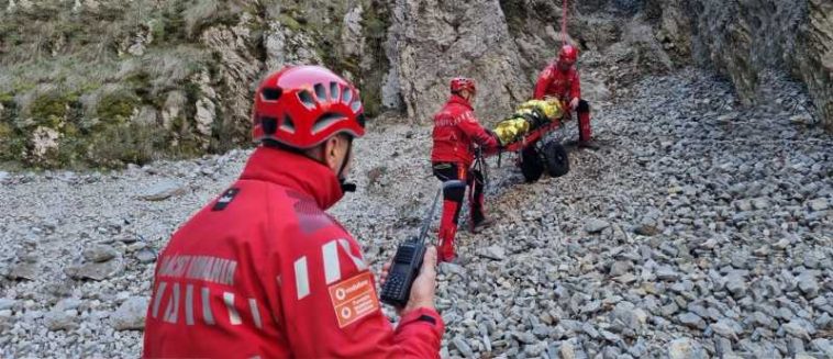 Salvamont România: 25 de persoane – salvate în ultimele 24 de ore; șase au necesitat transportul la spital