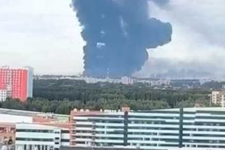 Ucraina a atacat două rafinării din sudul și sud-vestul Rusiei, într-un atac cu aproape 400 de drone