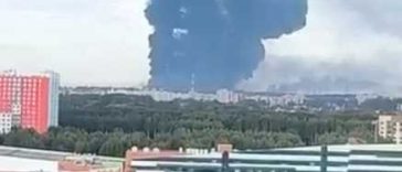 Ucraina a atacat două rafinării din sudul și sud-vestul Rusiei, într-un atac cu aproape 400 de drone