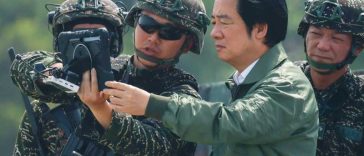 Președintele Taiwanului supervizează exerciții de lovire de coastă în cadrul manevrelor militare anuale