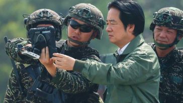 Președintele Taiwanului supervizează exerciții de lovire de coastă în cadrul manevrelor militare anuale