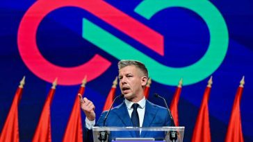 Partidul Tisza îl propune pe fostul președinte al Curții Supreme Andras Baka pentru funcția de președinte al Ungariei