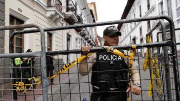Ecuador: Șapte persoane puse sub acuzare în legătură cu asasinarea unui candidat la președinție