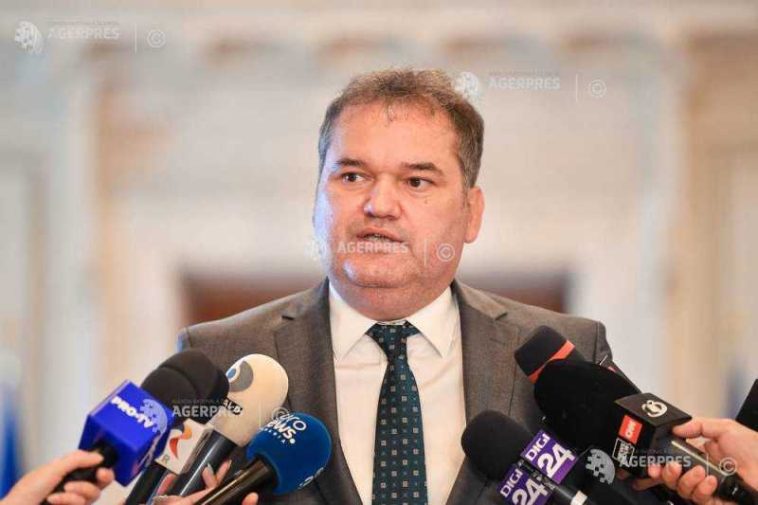 Echipaj de ambulanță din Cluj, atacat cu bâte, topoare și pietre; Ministerul Sănătății condamnă ferm agresiunea