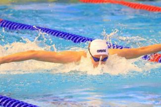 Înot: Vlad Mihalache a stabilit un nou record național la 50 m fluture, dar a ratat finala la Europene