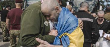 Prizonieri și oficiali ucraineni acuză Rusia de tortură și abuzuri sexuale în timpul detenției