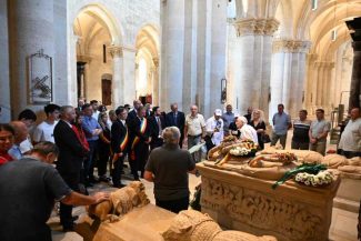 Voievodul Iancu de Hunedoara, comemorat în Catedrala Romano-Catolică din Alba Iulia, la 570 de ani de la moarte