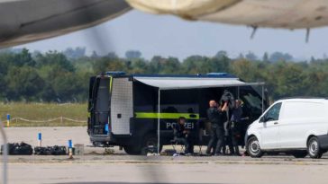 Activitatea unui aeroport din Germania, perturbată din nou de survolul unei drone neidentificate