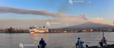 Un nor de cenușă provenit de la vulcanul Etna din Sicilia a perturbat zborurile pe aeroportul din Malta
