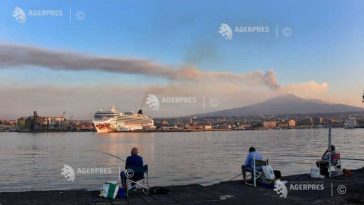 Un nor de cenușă provenit de la vulcanul Etna din Sicilia a perturbat zborurile pe aeroportul din Malta