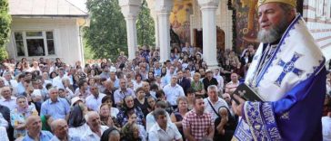 Maramureș: Mii de pelerini așteptați la Mănăstirea Rohia, care marchează 100 de ani de viață monahală