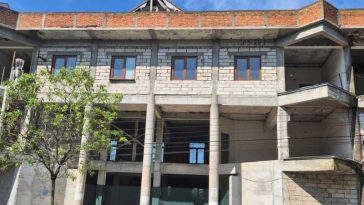 Arad: O clădire abandonată din Nădlac va fi transformată în laboratoare școlare, printr-o investiție de 15 milioane de lei