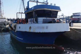 Tulcea: Un pescador încărcat cu două tone de rapane, pescuite ilegal, indisponibilizat de Garda de Coastă