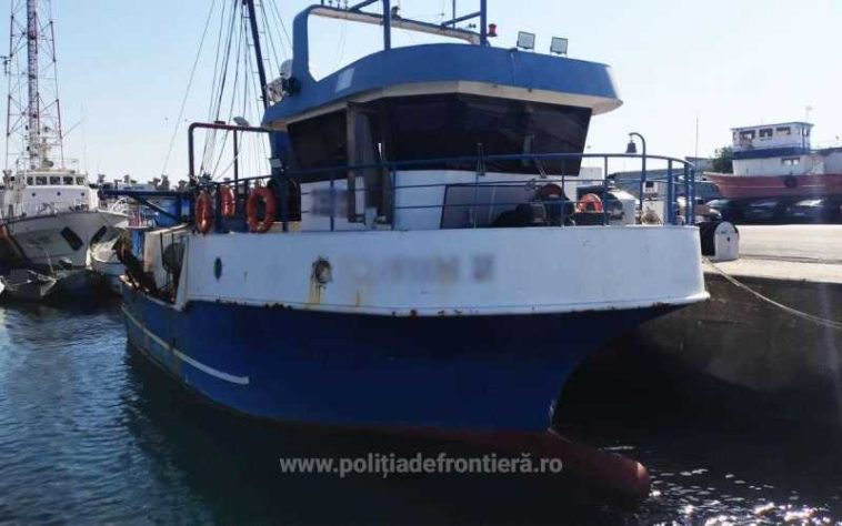 Tulcea: Un pescador încărcat cu două tone de rapane, pescuite ilegal, indisponibilizat de Garda de Coastă